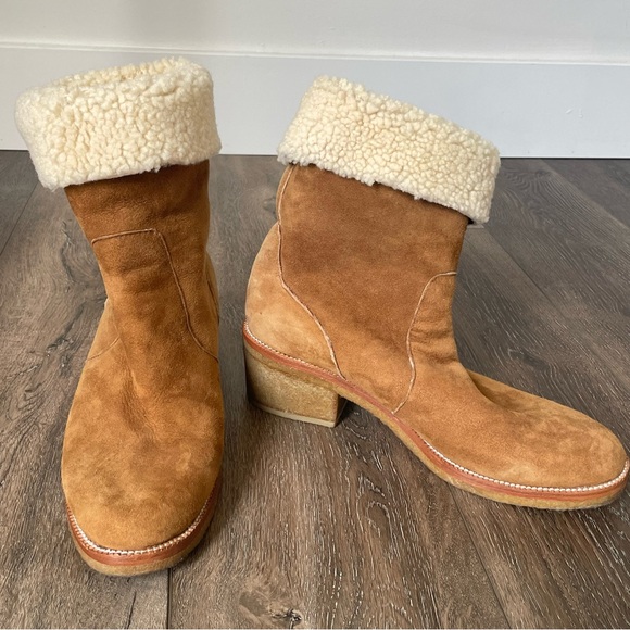 NWOT Coach Patsy Boot Fleece/Shearling Camel Suede Boots.  Size 10 - Picture 2 of 12